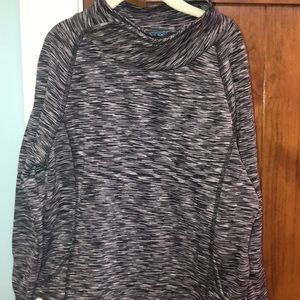 Athleta girl pullover